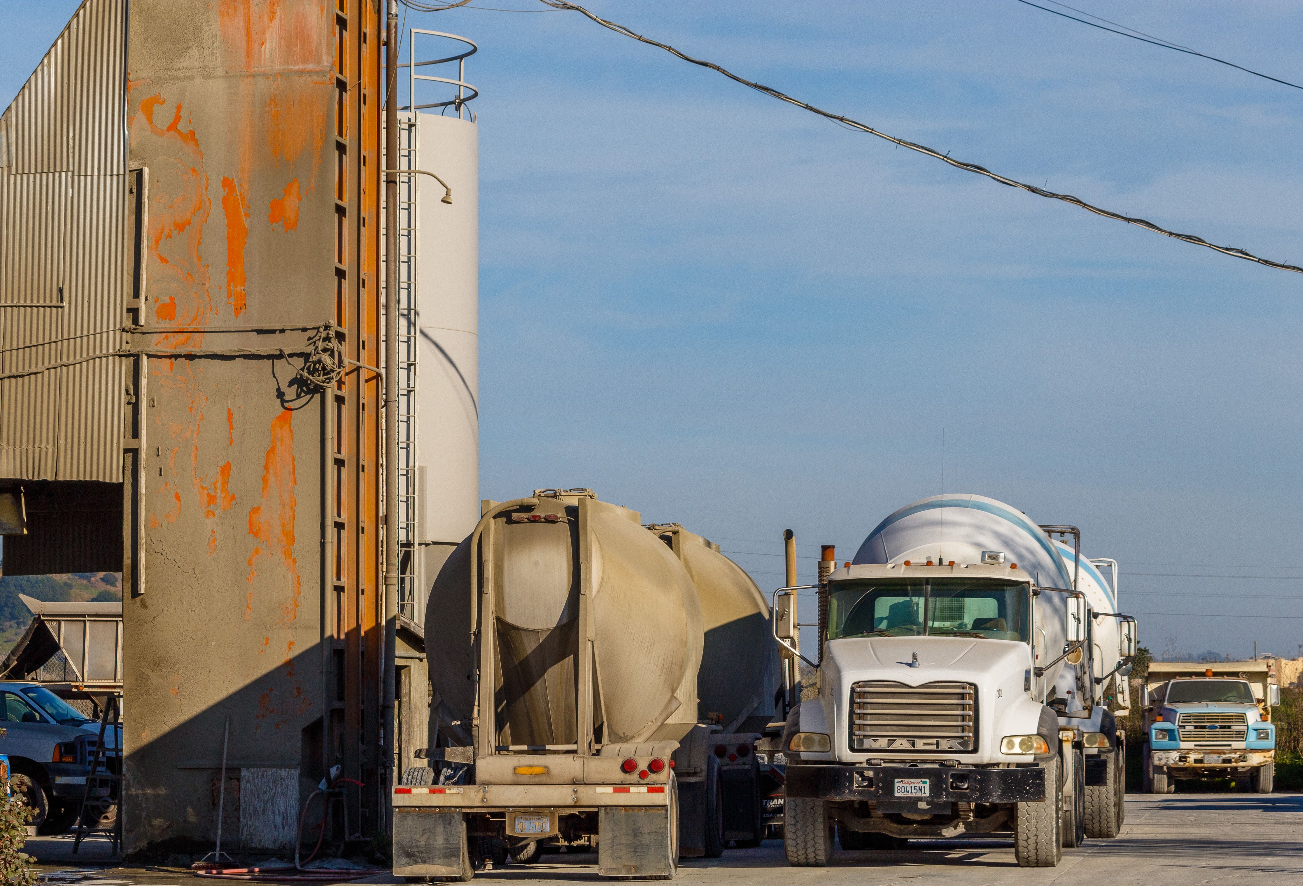 Bulk petroleum supply